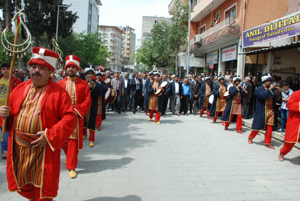KUTLU DOĞUM HAFTASI MEHTERAN GÖSTERİSİ İLE BAŞLADI