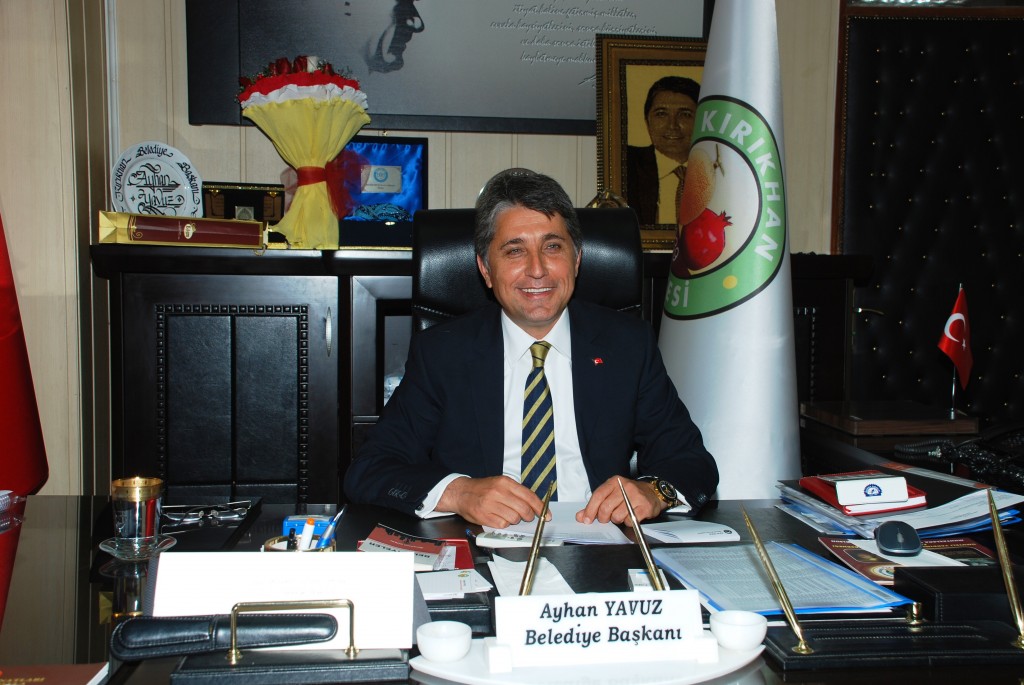 BELEDİYE BAŞKANI AYHAN YAVUZ’DAN LYS ve AÖK’ YE GİRECEK ÖĞRENCİLERE BAŞARILAR DİLEDİ