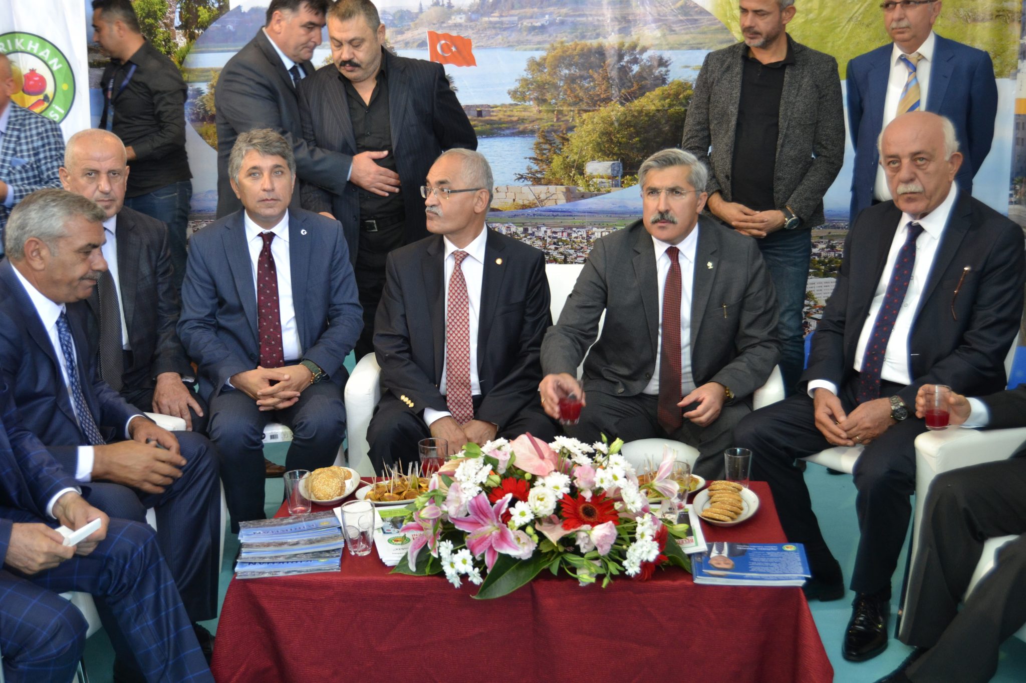 7.GELENEKSEL İSTANBUL’DA HATAY GÜNLERİNDE KIRIKHAN STANDINA HEMŞERİLERİMİZDEN BÜYÜK İLGİ