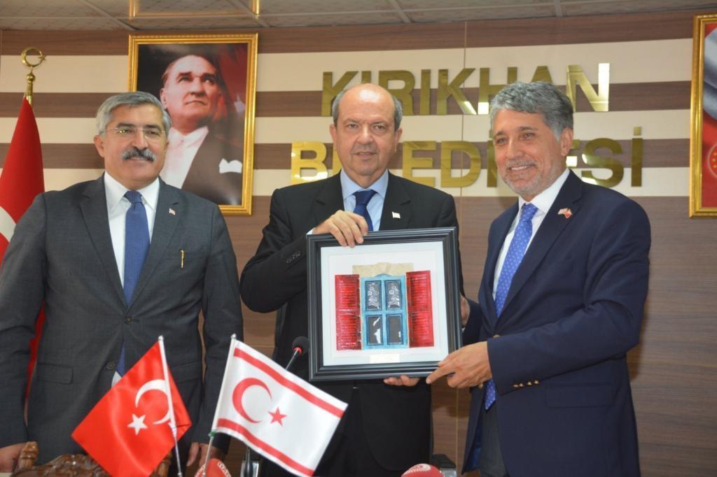 YAVUZ; “40 ASIRLIK TÜRK YURDU DÜŞMAN ELİNDE ESİR KALMADIĞI GİBİ K.K.T.C’DE MUSTAFA AKINCI GİBİLERE KALMADI. “K.K.T.C’NİN YENİ CUMHURBAŞKANI ERSİN TATAR’I TEBRİK EDİYORUM”